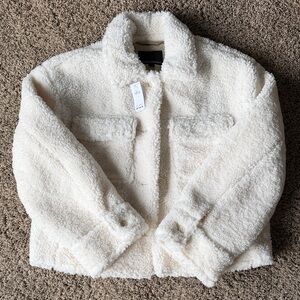 Banana Republic Cream Fleece Woman’s Sherpa Jacket sz S nwt